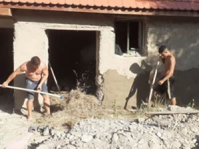 Bangó Csaba vályogház kivitelező Pest megye