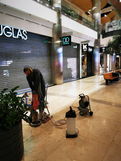 Betonvágás, betonfúrás falbontás, horonymarás, betonroppantás Budapest